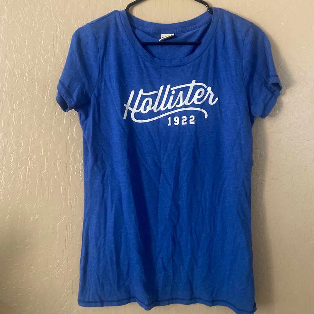 HOLLISTER BLUE TSHIRT
